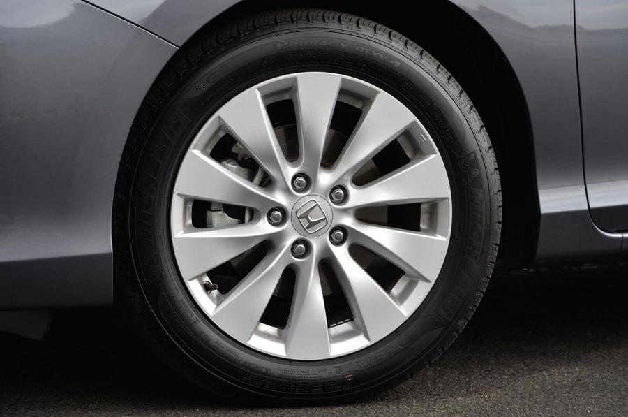  Honda Accord V6 Touring 2014 года  (фото 4 из 42)